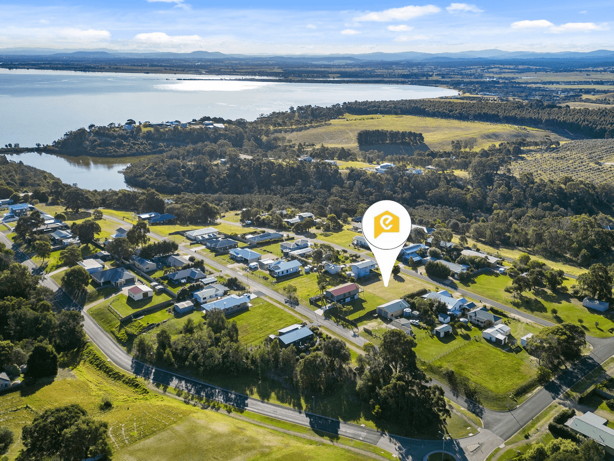 7 Magpie Avenue, Metung, VIC 3904