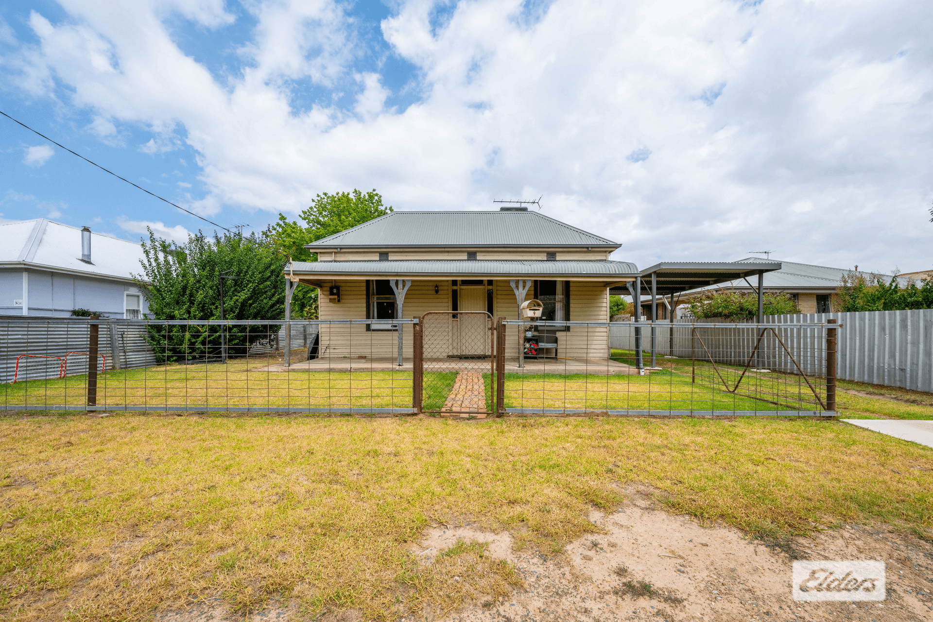 9 Fraser Street, Culcairn, NSW 2660