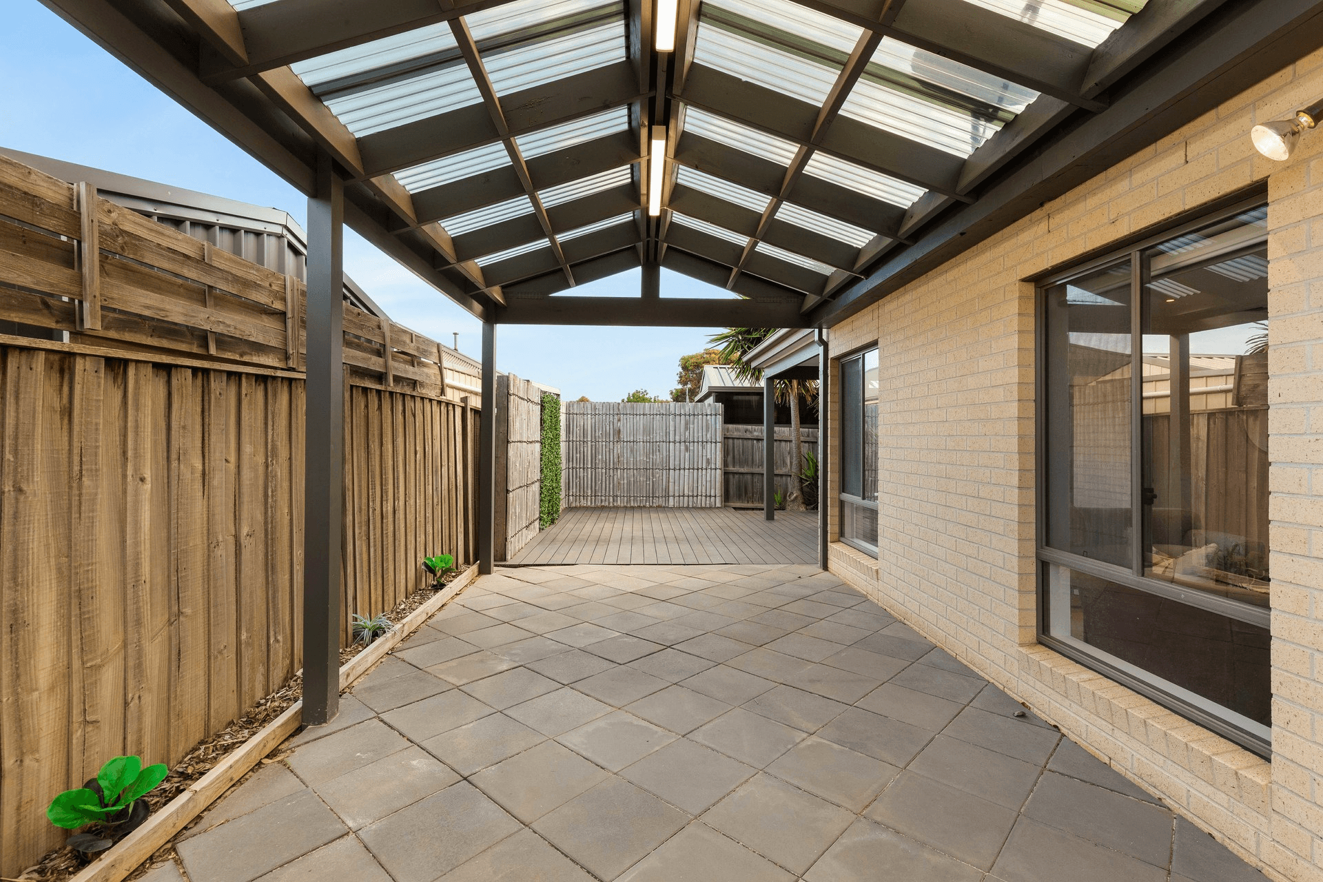 27 Synergy Court, Taylors Hill, VIC 3037