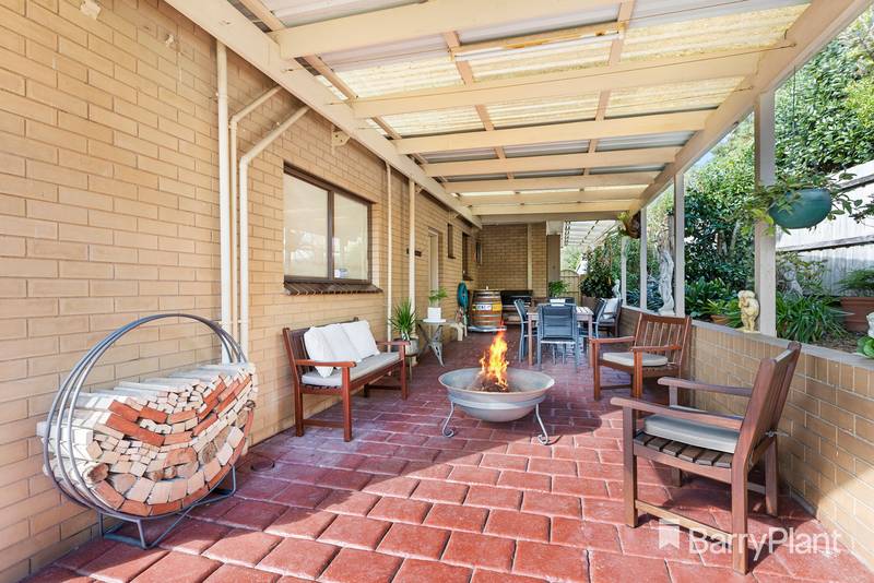 3 Craig Hill Drive, Wheelers Hill, VIC 3150