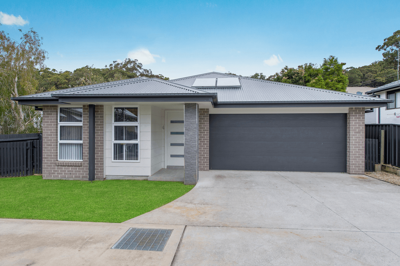 4/10 Fernhill Road, PORT MACQUARIE, NSW 2444