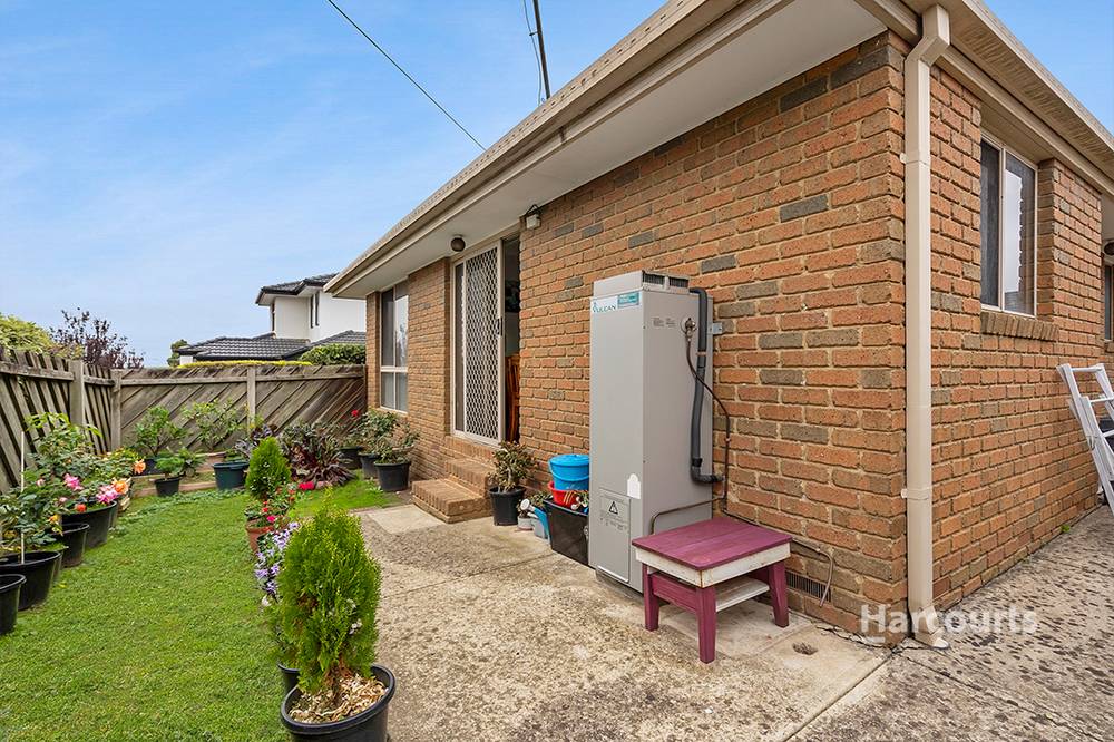 1 Charles Avenue, HALLAM, VIC 3803