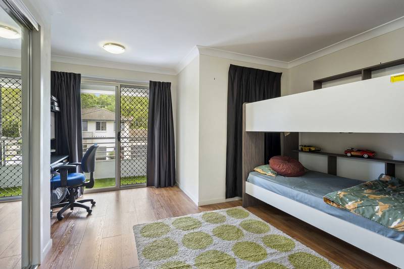 7 Surrey Close, BALD HILLS, QLD 4036