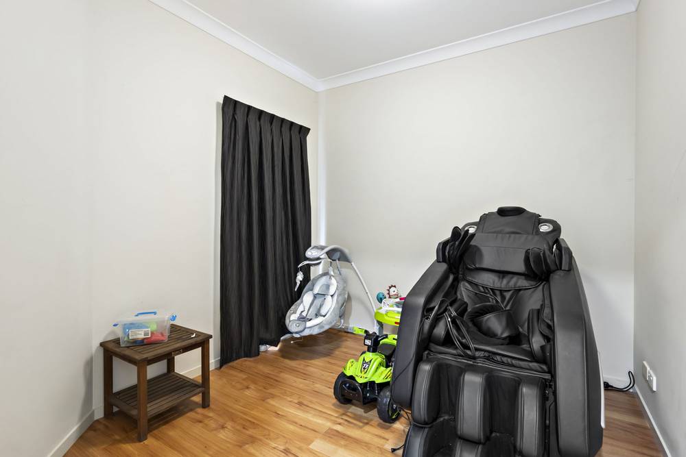 7 Surrey Close, BALD HILLS, QLD 4036