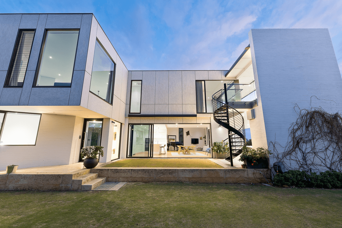 4 Duncraig Road, Applecross, WA 6153