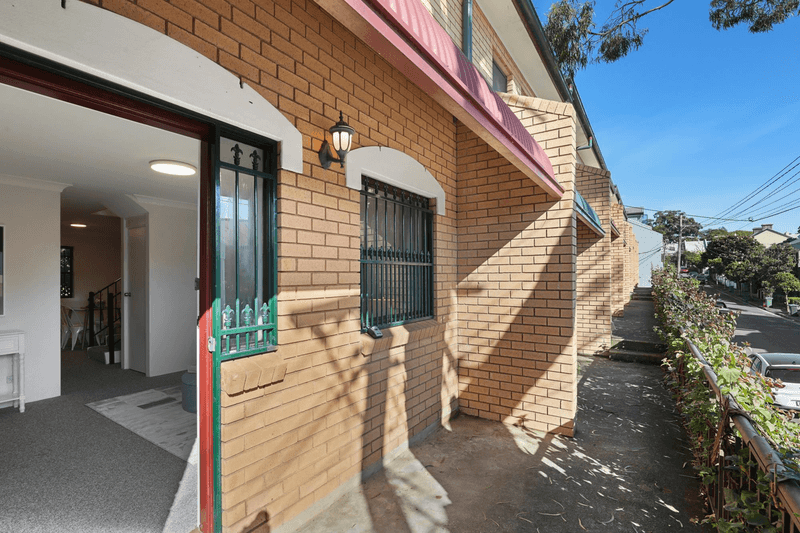 12/31A Devine Street, ERSKINEVILLE, NSW 2043