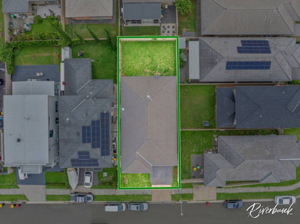 3 Hitchens Street, MIDDLETON GRANGE, NSW 2171