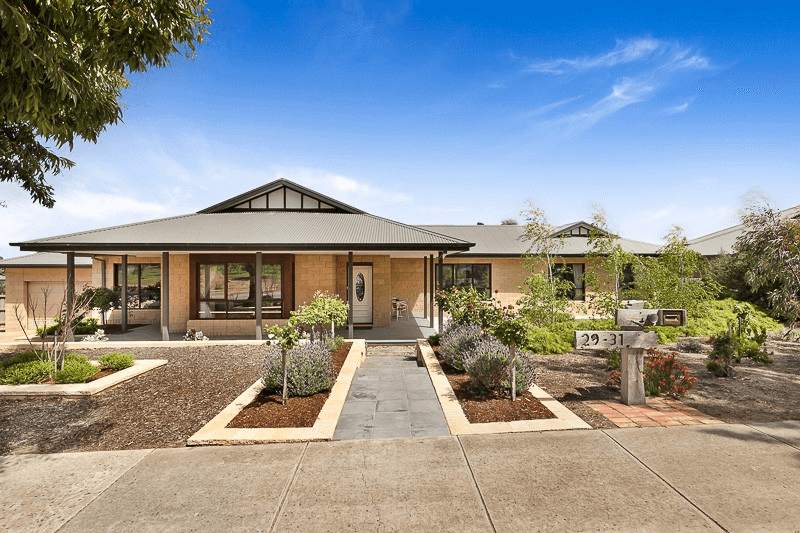 29-31 Laurimar Hill Drive, DOREEN, VIC 3754