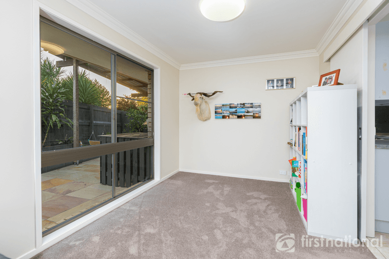 2 Harry Place, BEERWAH, QLD 4519