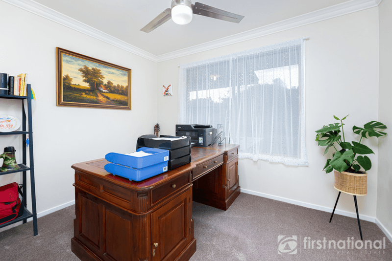 2 Harry Place, BEERWAH, QLD 4519