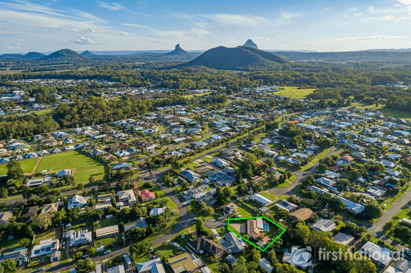 2 Harry Place, BEERWAH, QLD 4519