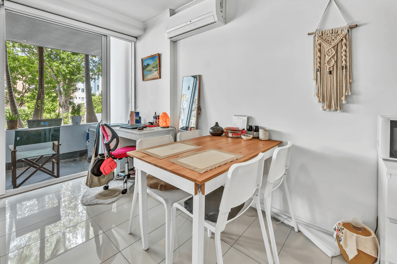 104/33-37 Madang Crescent, RUNAWAY BAY, QLD 4216