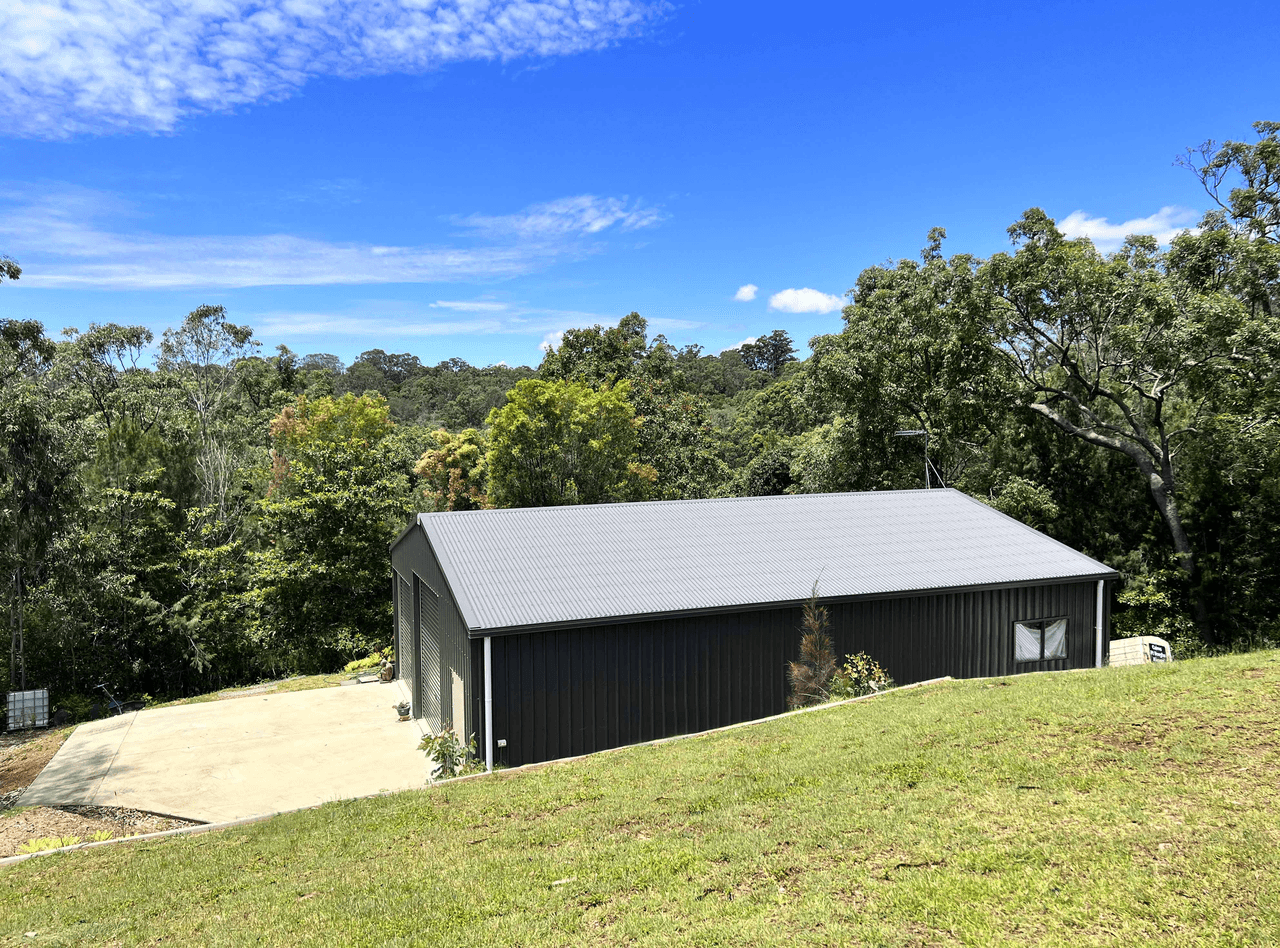 5-7 Black Gully Road, TINAROO, QLD 4872