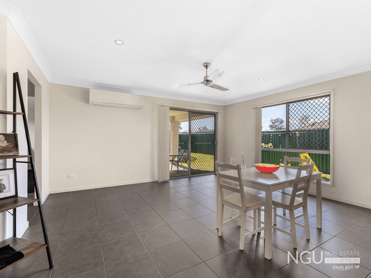 34 Pendragon Street, Raceview, QLD 4305