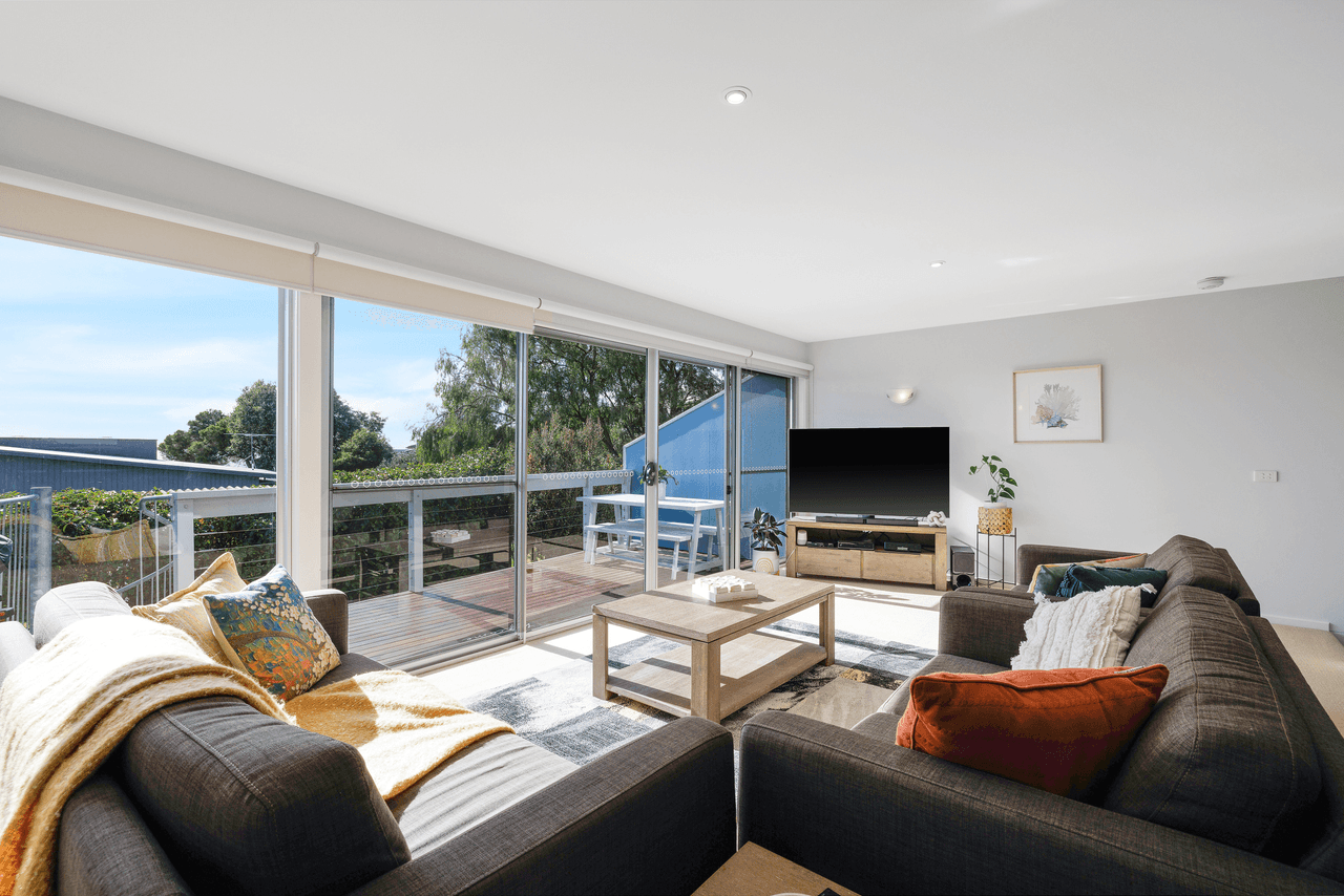 3/3 Osbourne Avenue, COWES, VIC 3922