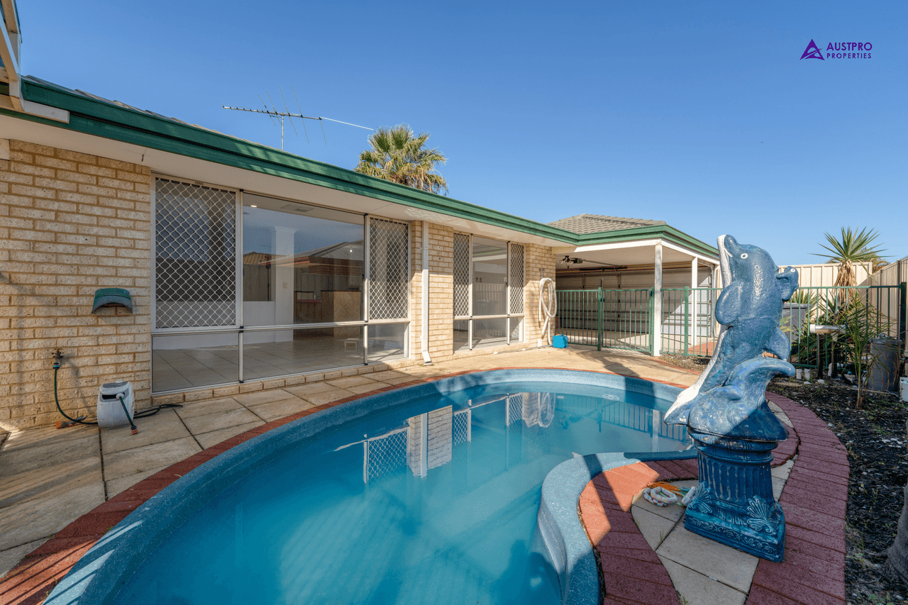 14 Kemi Cl, Kenwick, WA 6107