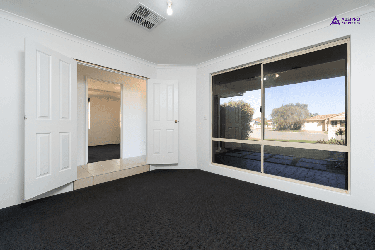 14 Kemi Cl, Kenwick, WA 6107