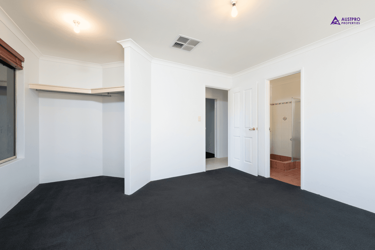 14 Kemi Cl, Kenwick, WA 6107