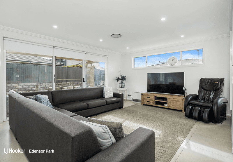 7A & B Yass Street, GREGORY HILLS, NSW 2557