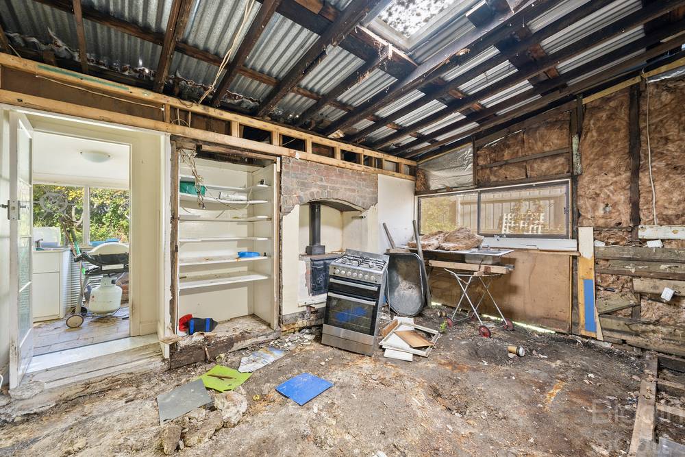 805 Barkly Street, MOUNT PLEASANT, VIC 3350