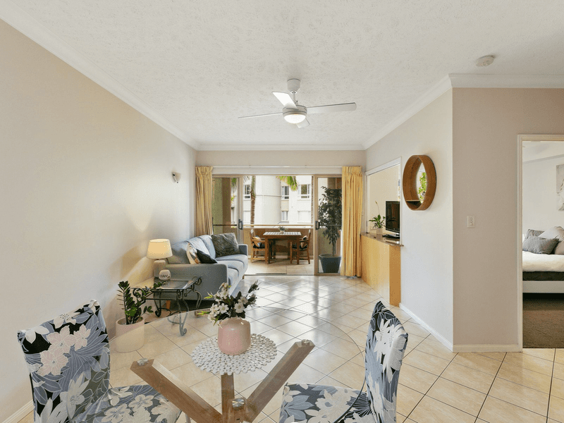 1111/2 Greenslopes Street, CAIRNS NORTH, QLD 4870