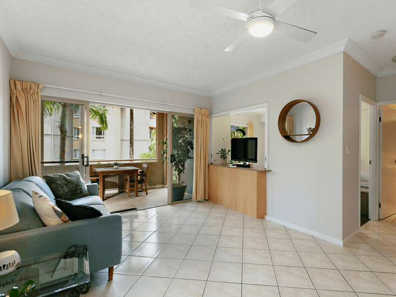 1111/2 Greenslopes Street, CAIRNS NORTH, QLD 4870