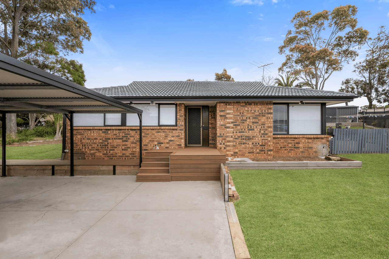 8 Mundowy Place, BRADBURY, NSW 2560