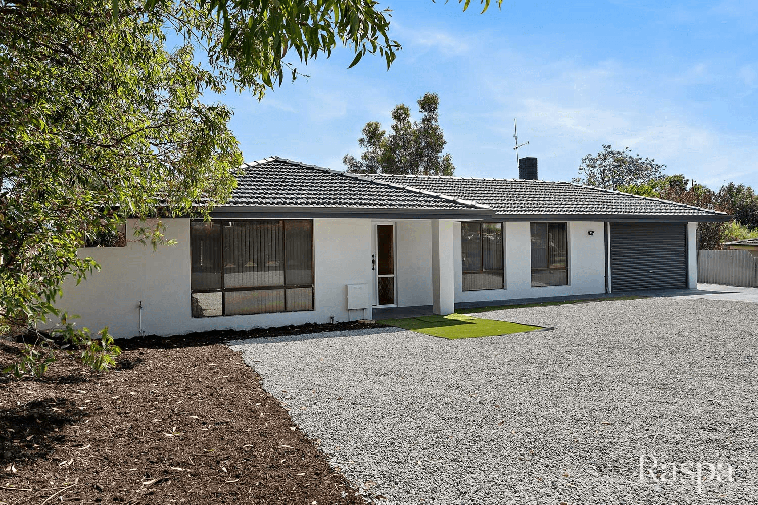 15 Pausin Crescent, Bibra Lake, WA 6163