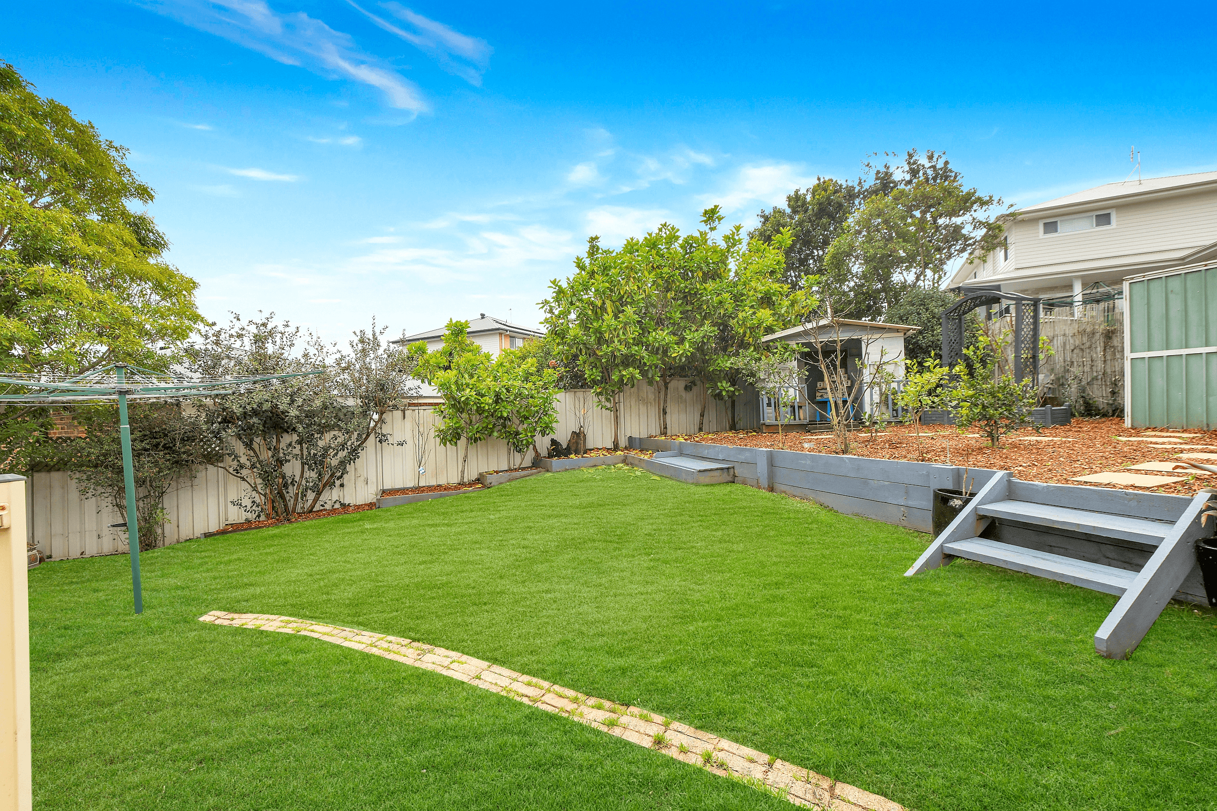 9 James Sea Drive, GREEN POINT, NSW 2251