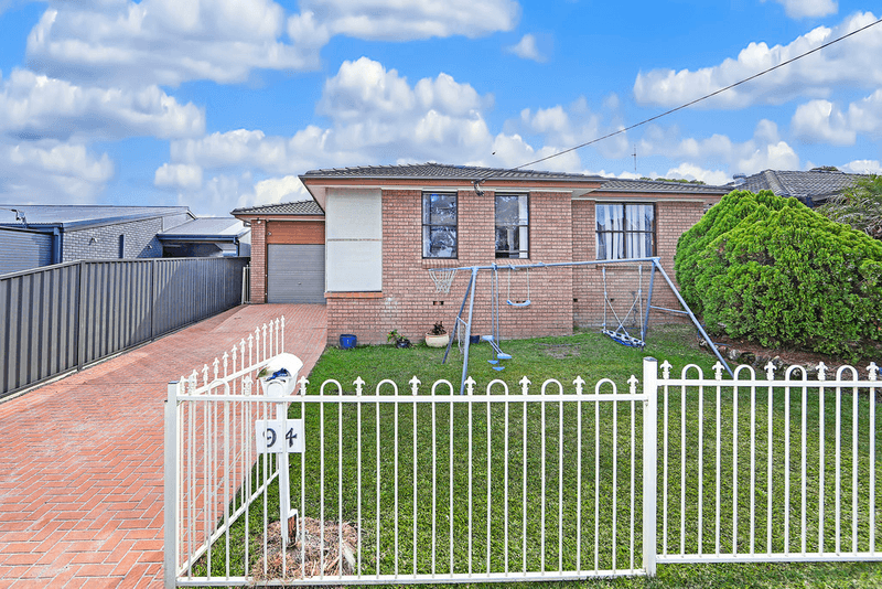 94 Coonanga Avenue, BUDGEWOI, NSW 2262