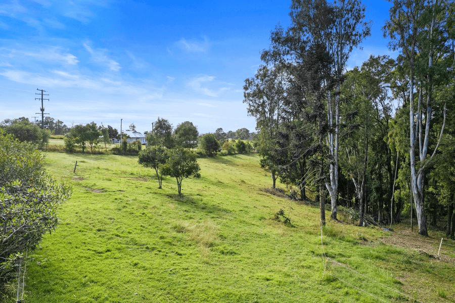 288 Mc Intosh Creek Road, JONES HILL, QLD 4570