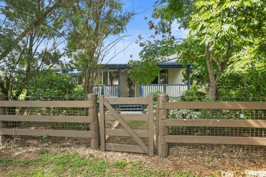 288 Mc Intosh Creek Road, JONES HILL, QLD 4570