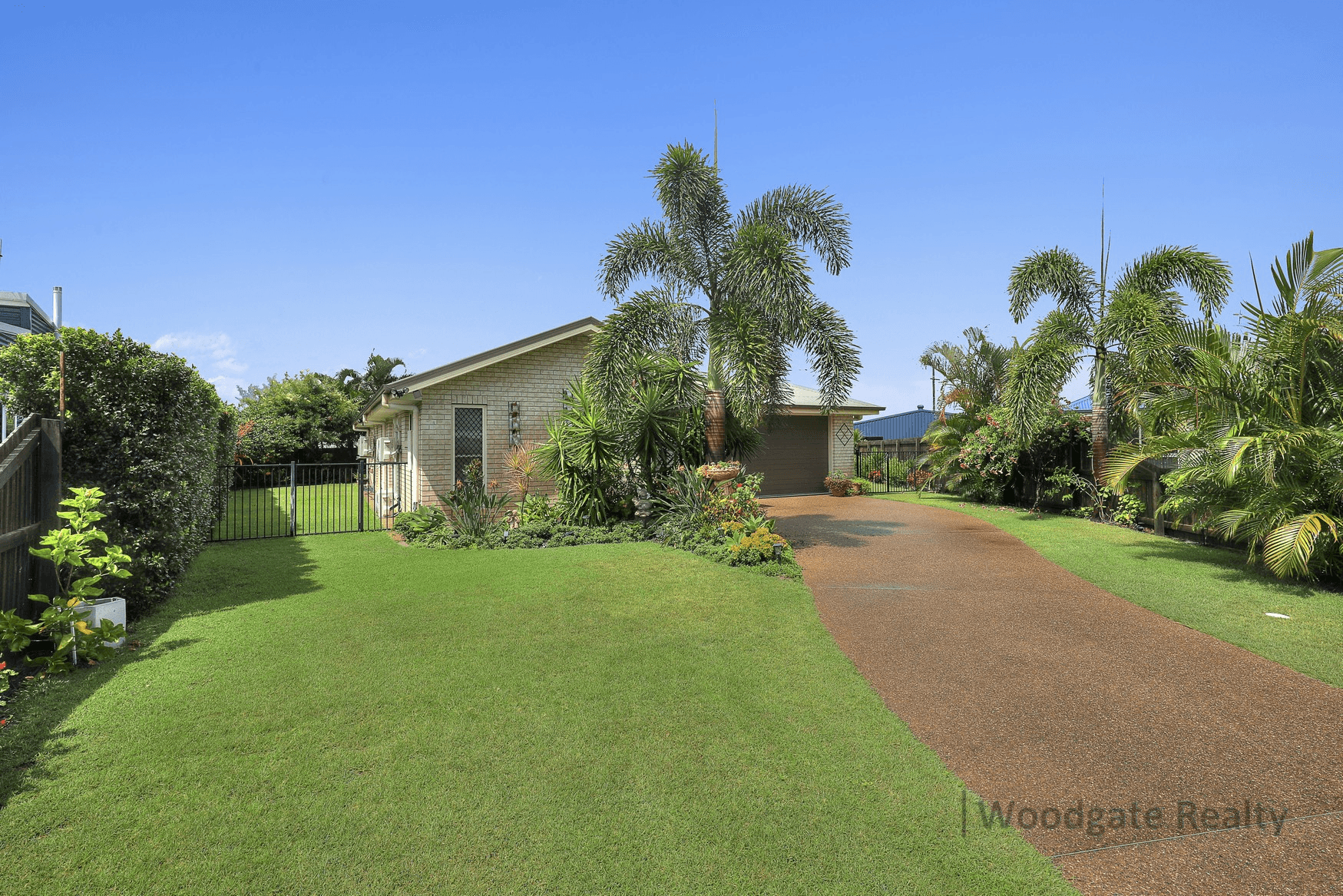 16 Sunset Avenue, WOODGATE, QLD 4660