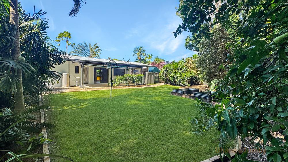 13 Samuel Street, Yorkeys Knob, QLD 4878