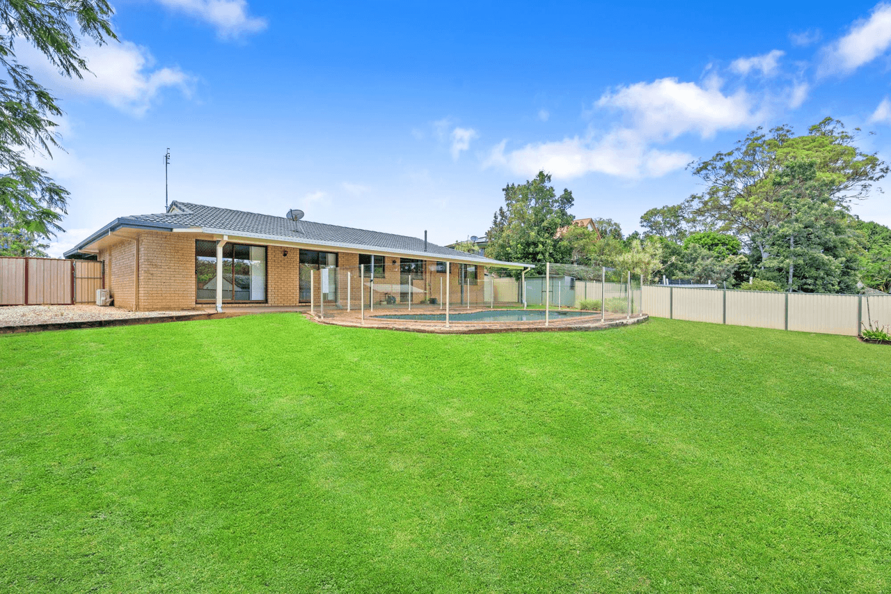 56 Merloo Drive, NERANG, QLD 4211