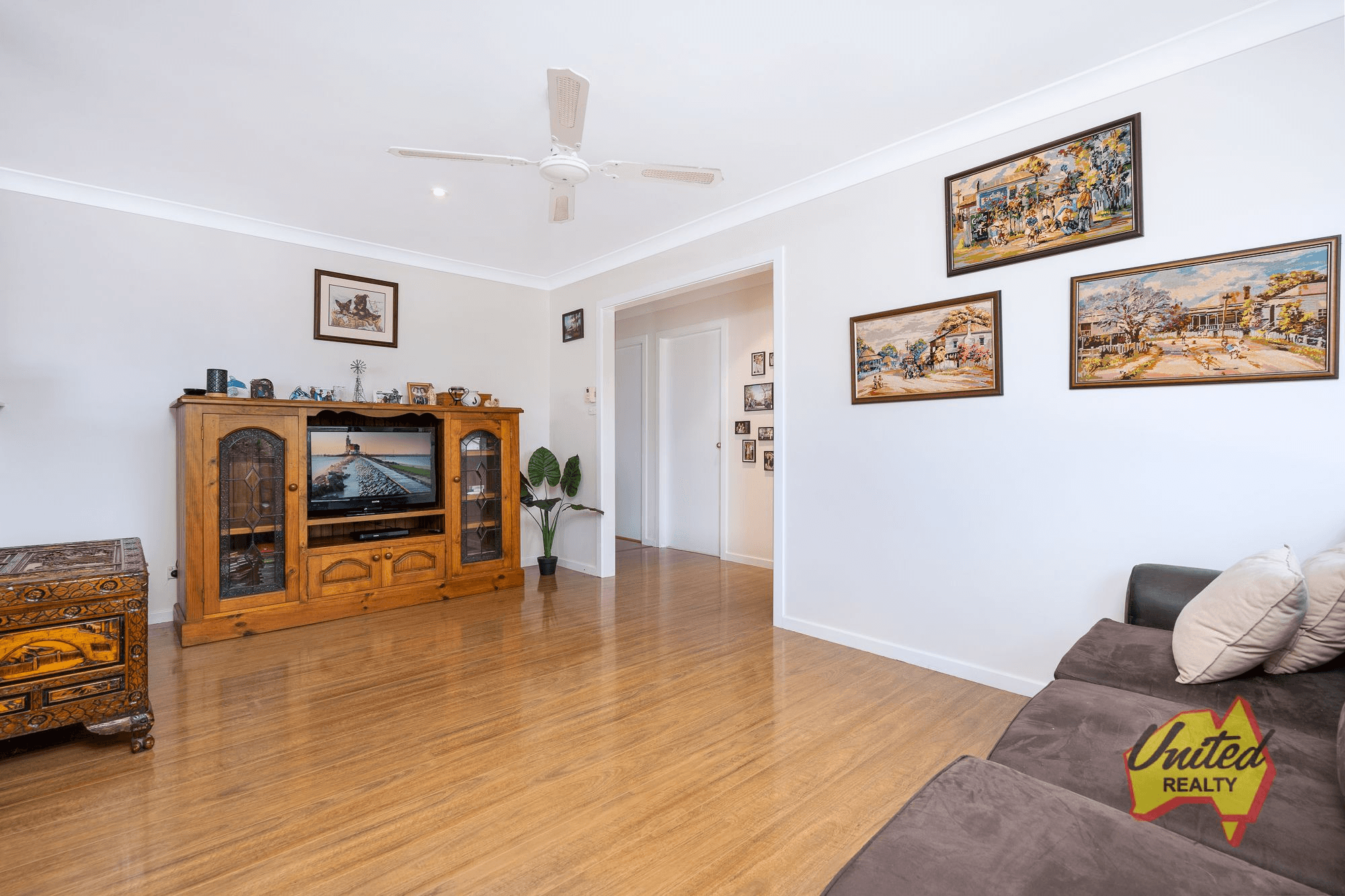 30 William Street, The Oaks, NSW 2570