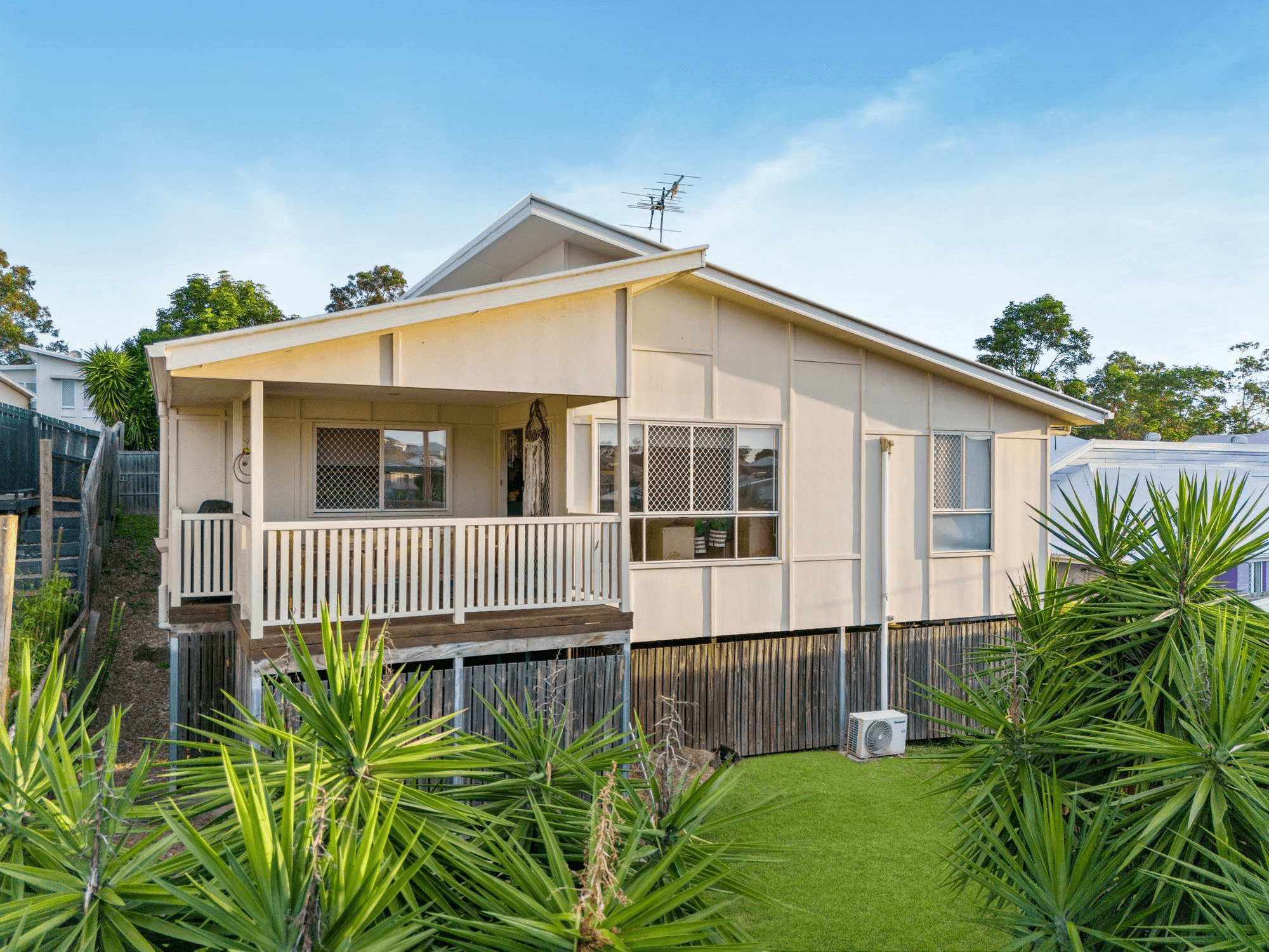 11 Aspect Terrace, SPRINGFIELD LAKES, QLD 4300