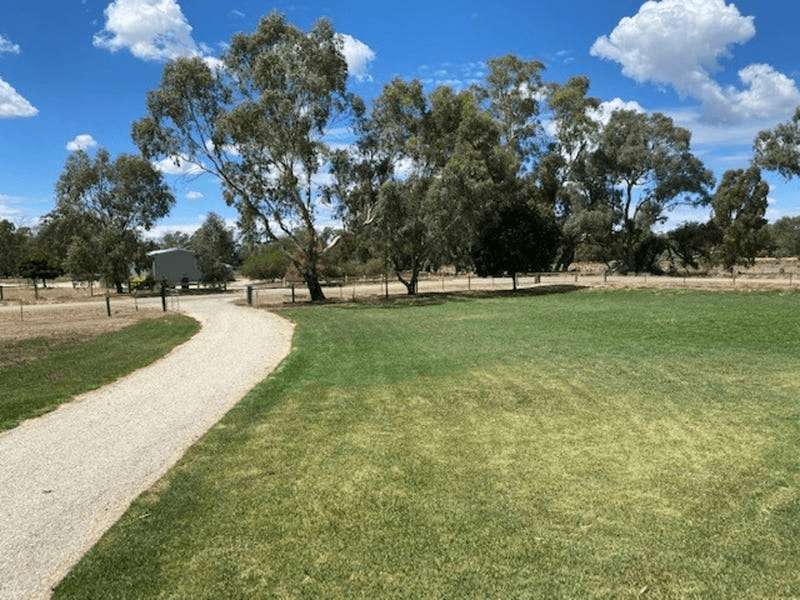 113 Glenview Drive, BARHAM, NSW 2732