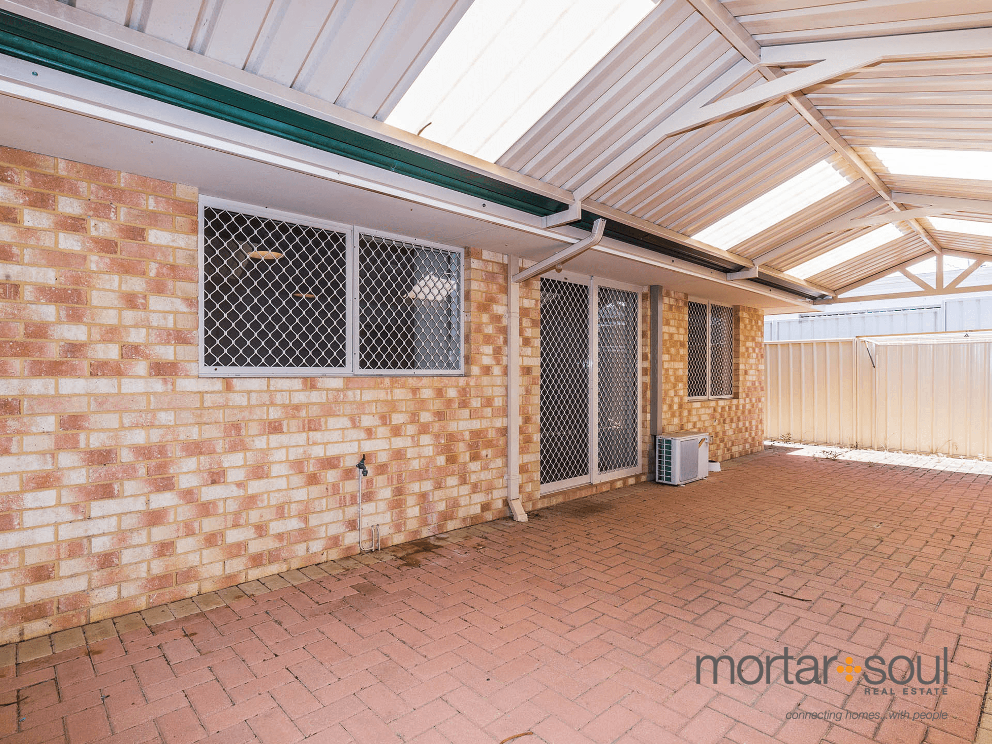 Unit 1/104 Forrest Rd, Hamilton Hill, WA 6163