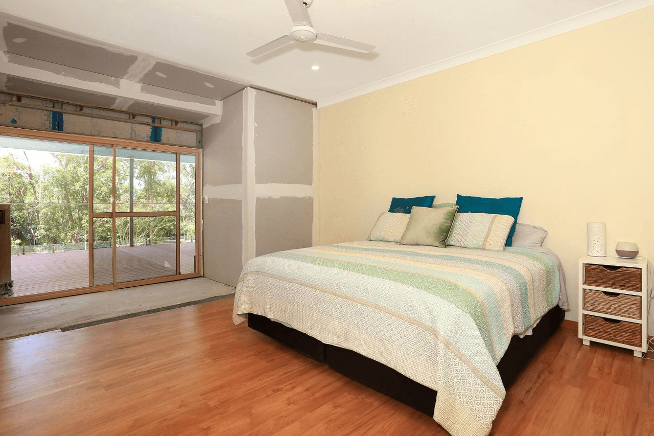 25 Bertana Drive, MUDGEERABA, QLD 4213