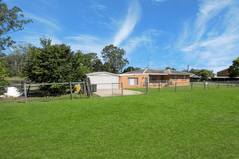 17 Jane Street, Beaudesert, QLD 4285