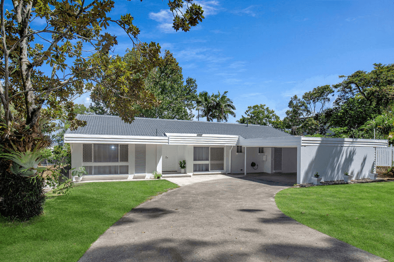 694 Southport Nerang Road, ASHMORE, QLD 4214