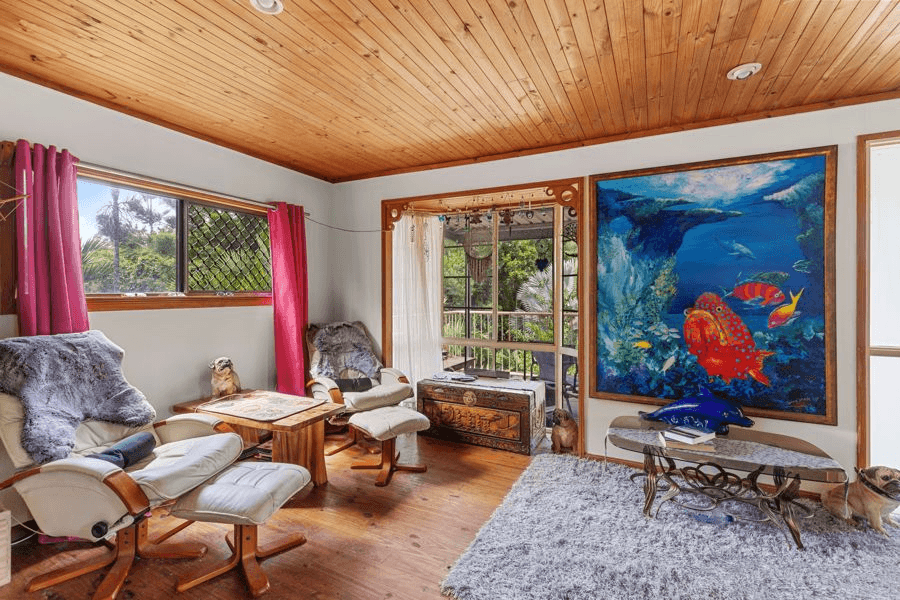 274 Nash Road, TAMAREE, QLD 4570