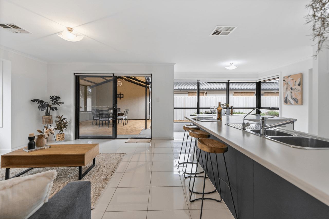 15 Hoopmann Crescent, Nuriootpa, SA 5355