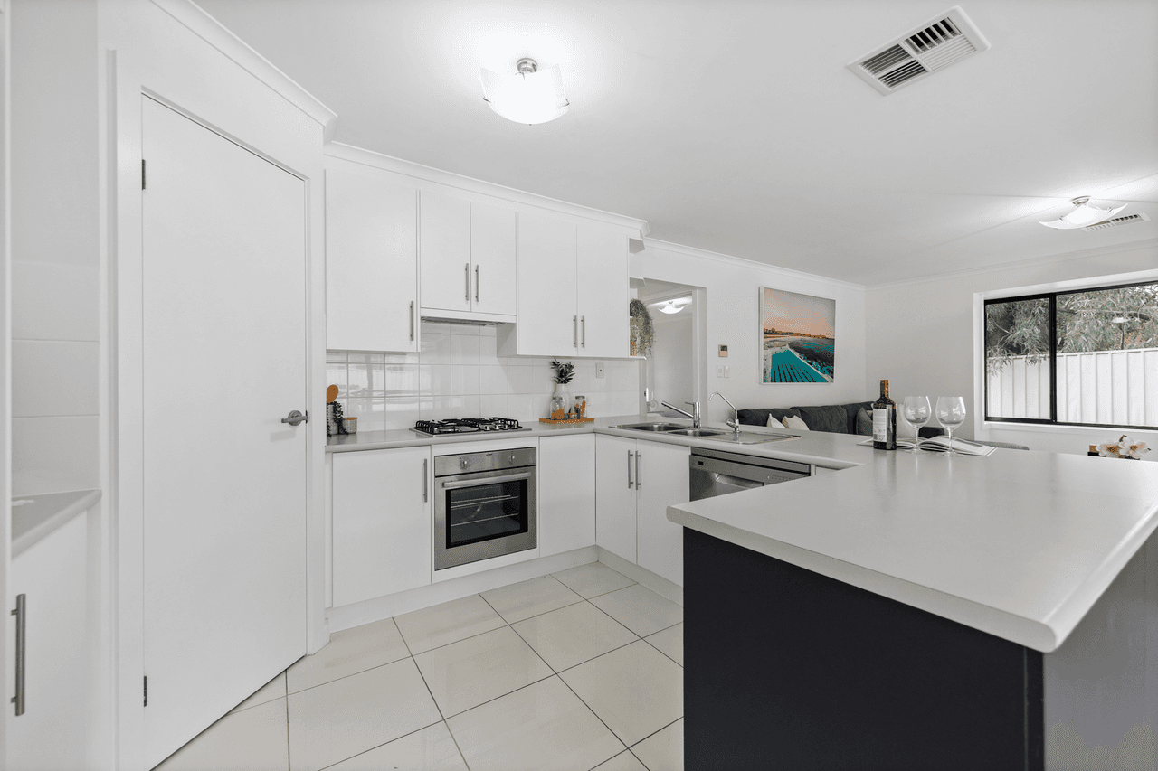 15 Hoopmann Crescent, Nuriootpa, SA 5355