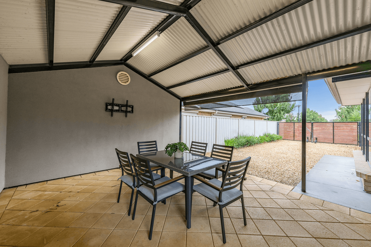 15 Hoopmann Crescent, Nuriootpa, SA 5355