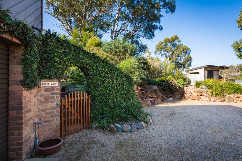 2 Riverview Crescent, Tathra, NSW 2550