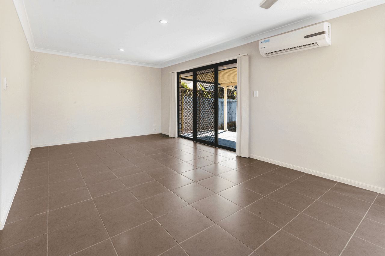 1 Marsh Street, UPPER COOMERA, QLD 4209