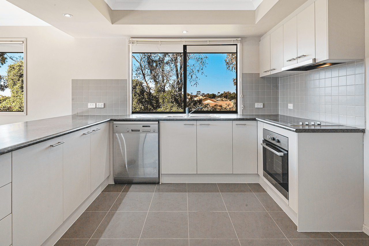 1 Marsh Street, UPPER COOMERA, QLD 4209