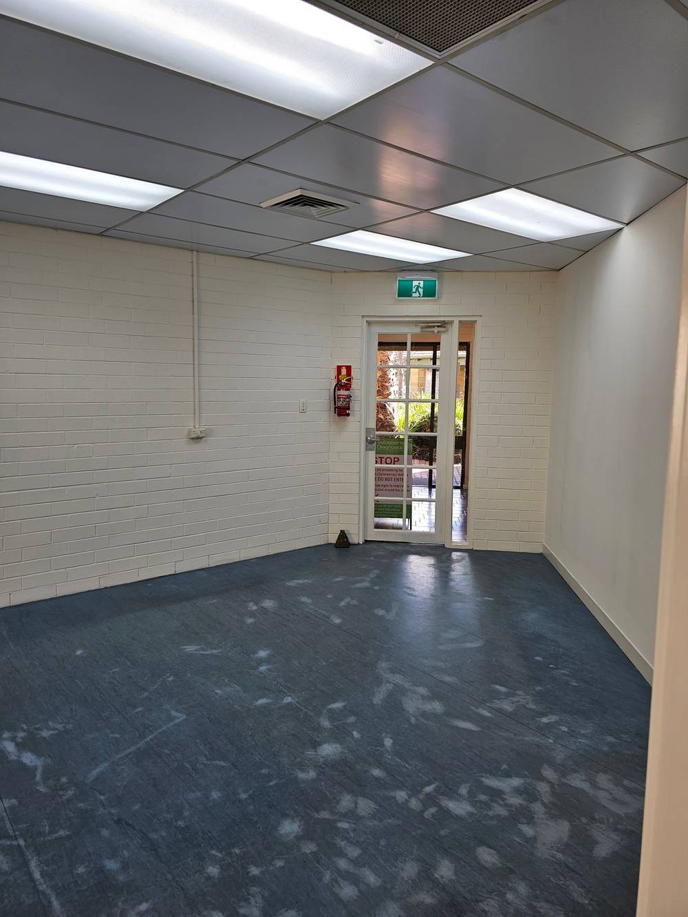 Suite  3/60 Arnisdale Road, DUNCRAIG, WA 6023